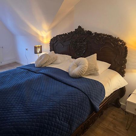 Hotel Kurpia Arte Новогруд Экстерьер фото