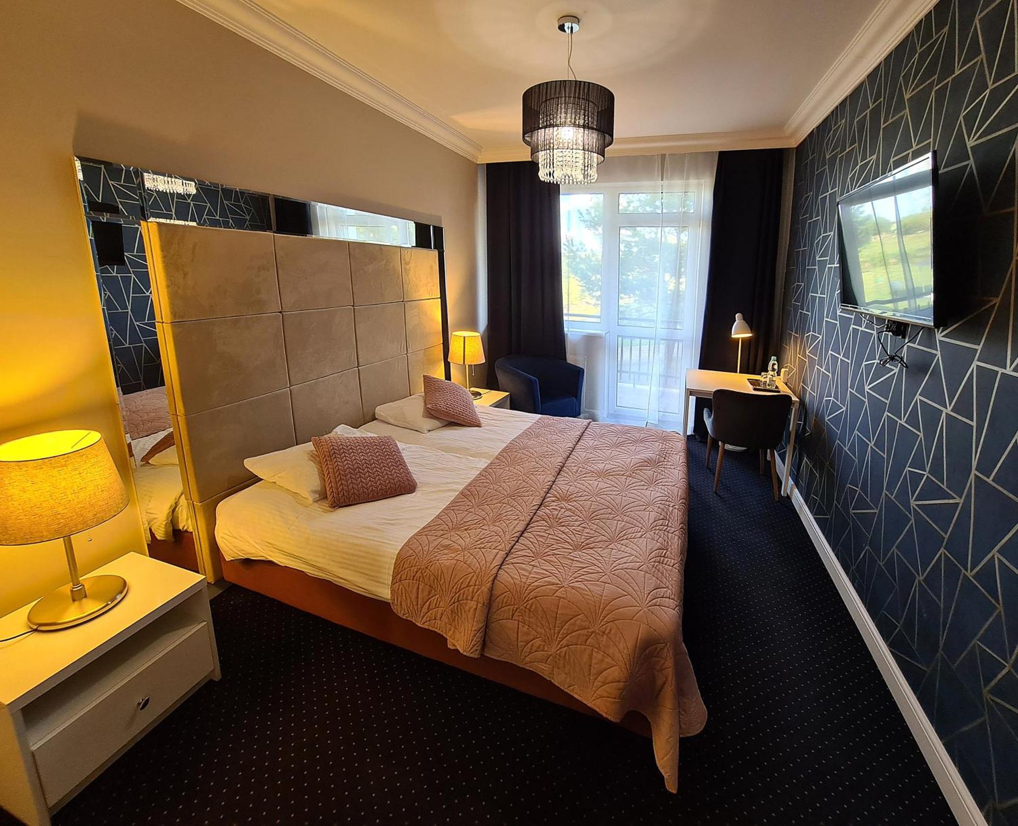 Hotel Kurpia Arte Новогруд Экстерьер фото