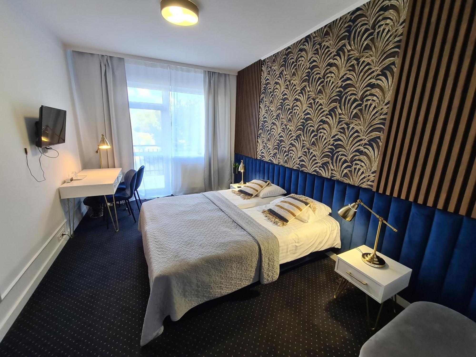 Hotel Kurpia Arte Новогруд Экстерьер фото